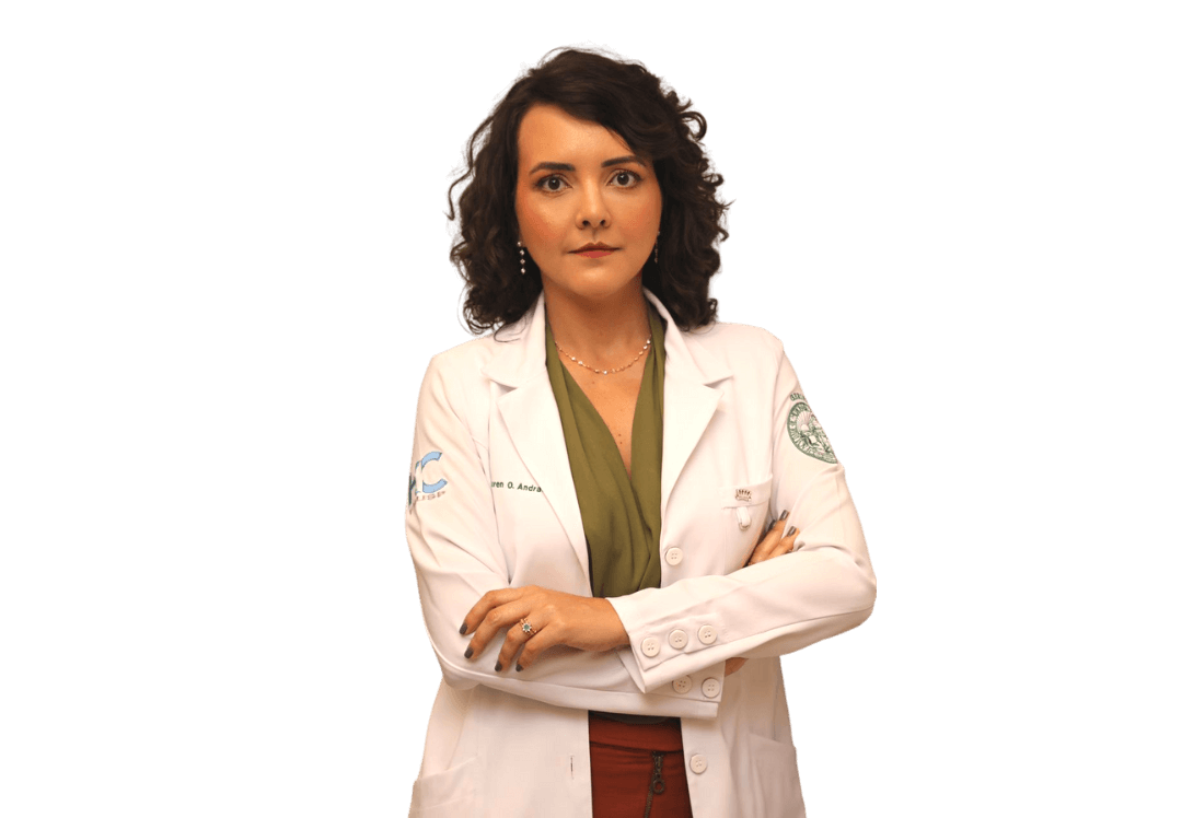 Dra Loren Andrade - Especialista em Geriatria e Cardiogeriatria